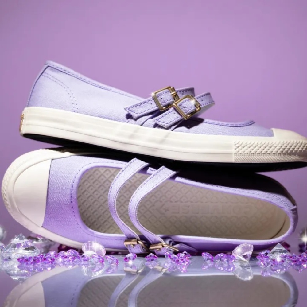Converse Women's Lilac Mary Jane Shoes